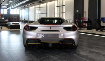 Ferrari 488 GTB — photo 2