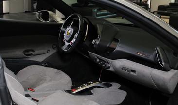 Ferrari 488 GTB — photo 11