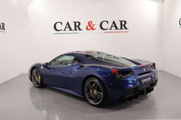 Ferrari 488 GTB — photo 2