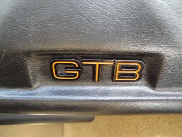 Ferrari 328 GTB — photo 9