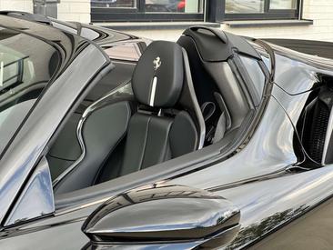 Ferrari SF90 Spider — photo 16