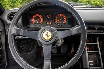 Ferrari Testarossa — photo 13