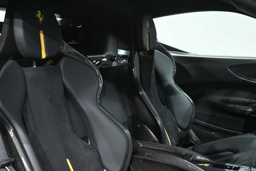 Ferrari SF90 Stradale — photo 9