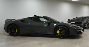 Ferrari SF90 Stradale — photo 10