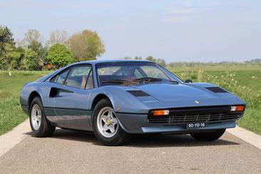 Ferrari 308 GTB — photo 9