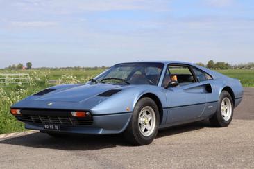 Ferrari 308 GTB — photo 17
