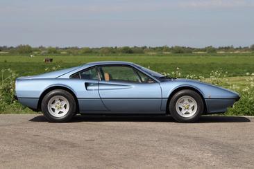 Ferrari 308 GTB — photo 34
