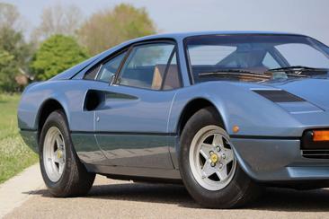 Ferrari 308 GTB — photo 37