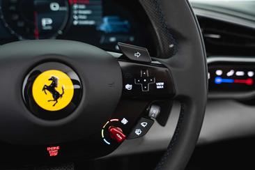 Ferrari 296 GTS — photo 16