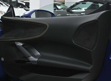 Ferrari SF90 Spider — photo 6