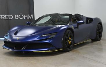 Ferrari SF90 Spider — photo 13