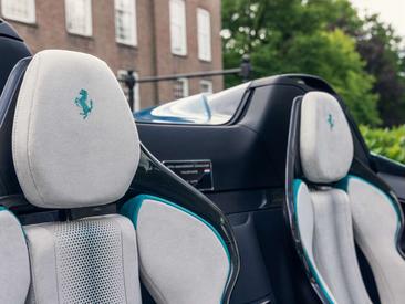 Ferrari SF90 Spider — photo 24