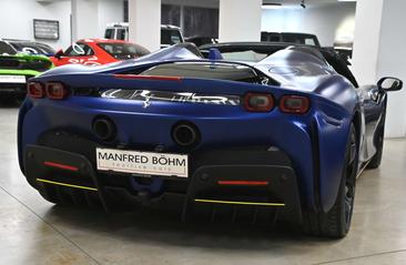 Ferrari SF90 Spider — photo 14