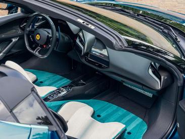Ferrari SF90 Spider — photo 25