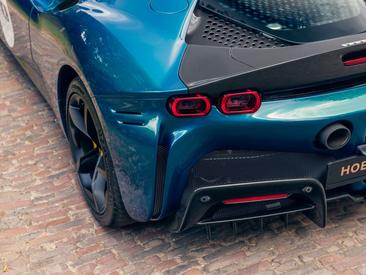 Ferrari SF90 Spider — photo 48
