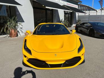 Ferrari F8 Spider — photo 8