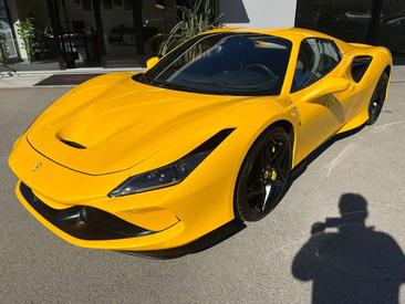 Ferrari F8 Spider — photo 9