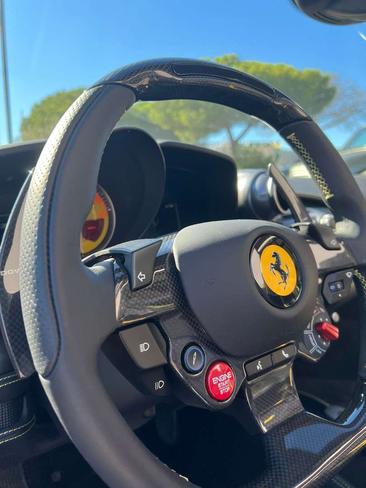 Ferrari F8 Spider — photo 20