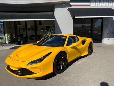 Ferrari F8 Spider — photo 26