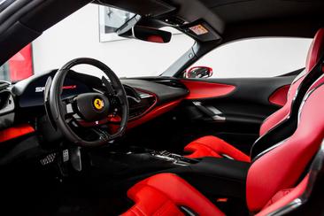Ferrari SF90 Stradale — photo 3