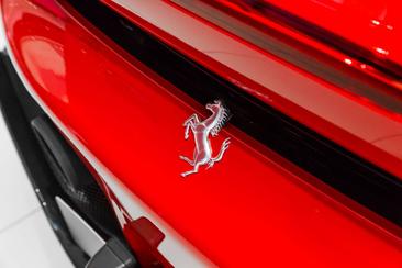 Ferrari SF90 Stradale — photo 37