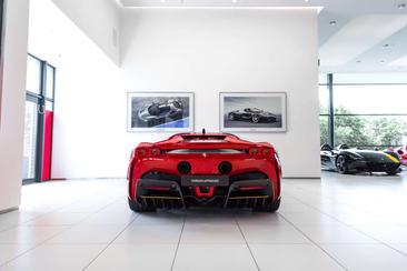 Ferrari SF90 Stradale — photo 41