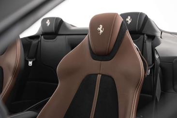 Ferrari Roma Spider — photo 21