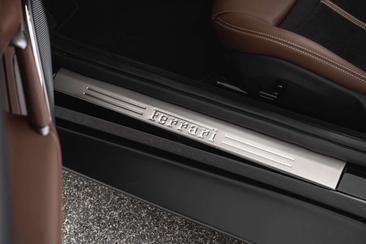 Ferrari Roma Spider — photo 22