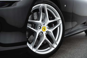 Ferrari Roma Spider — photo 45