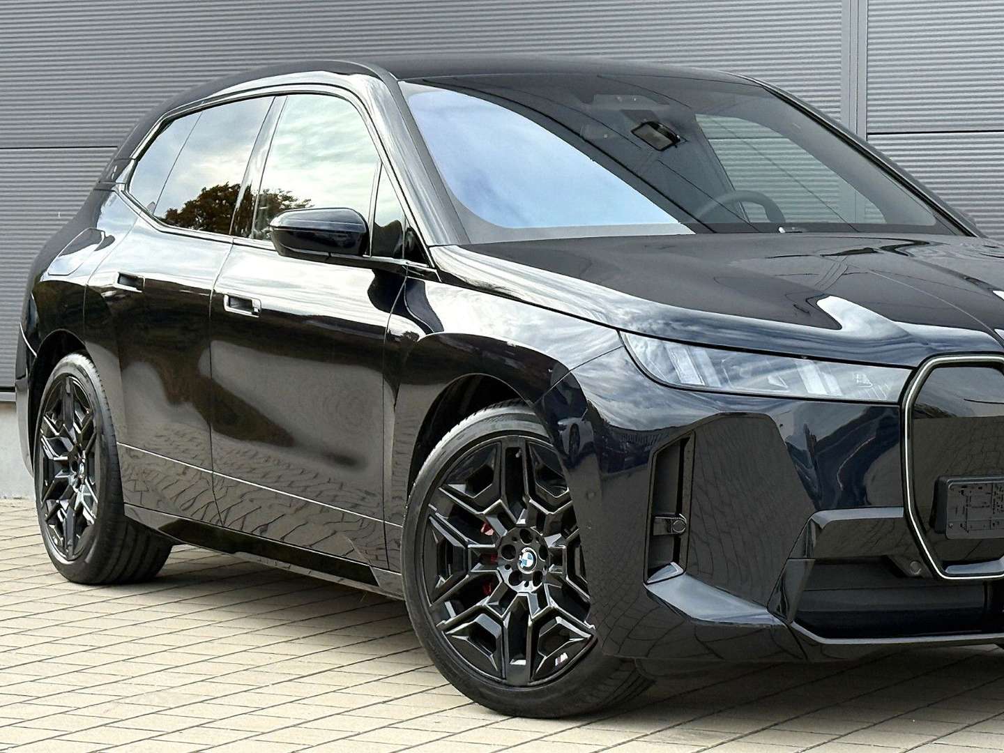 BMW IX M Sport XDrive 45 - 2025 - Joinsteer - #2