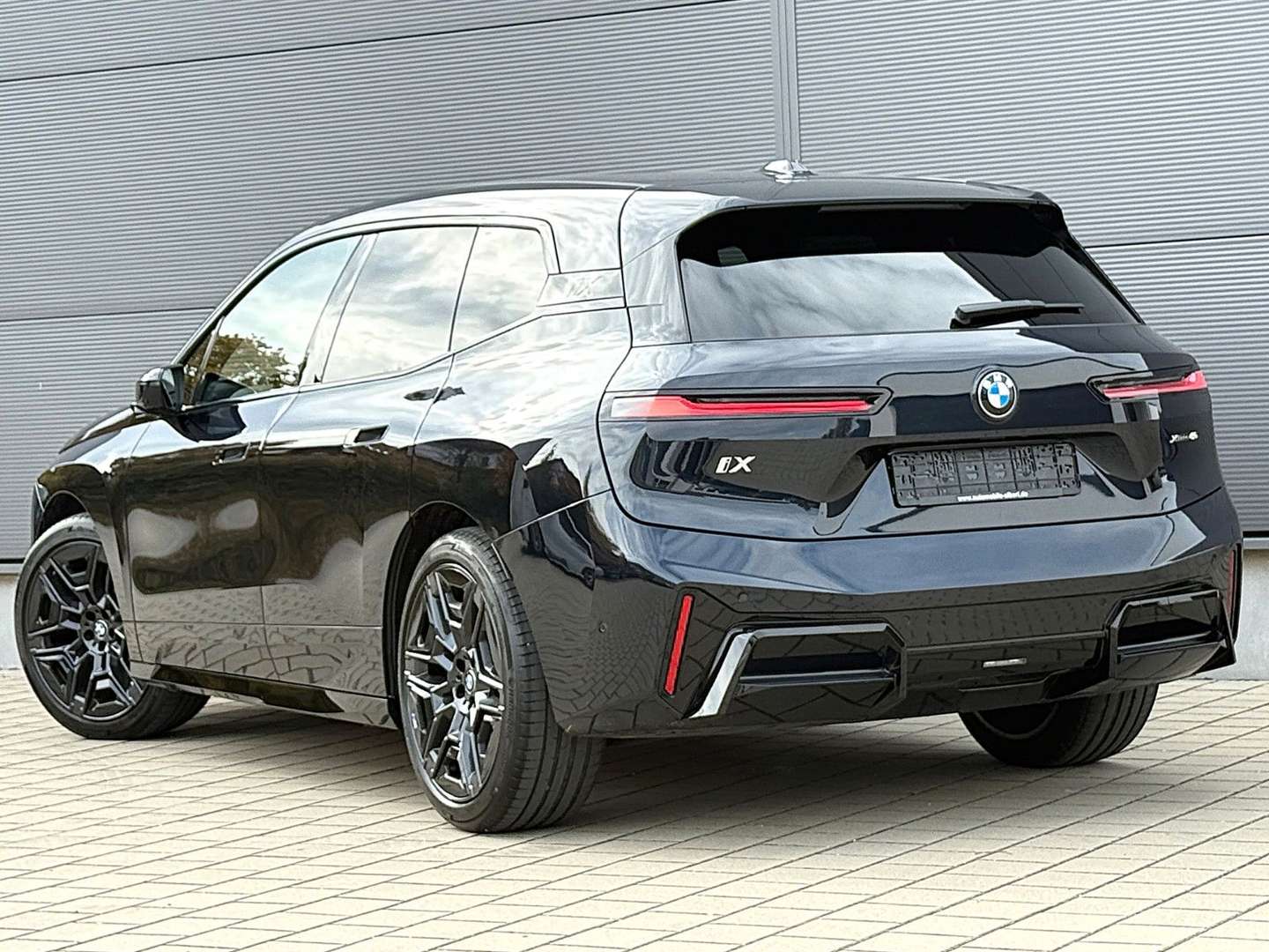 BMW IX M Sport XDrive 45 - 2025 - Joinsteer - #6