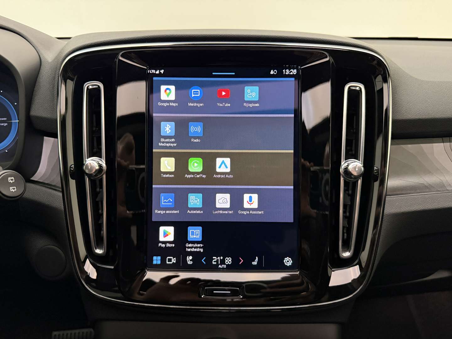 Volvo EX40 Extended Range Ultra Black Edition - 2025 - Joinsteer - #19