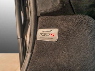 McLaren 750S Performance — photo 11