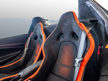 McLaren 750S Performance — photo 12