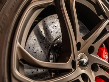 McLaren 750S Performance — photo 24