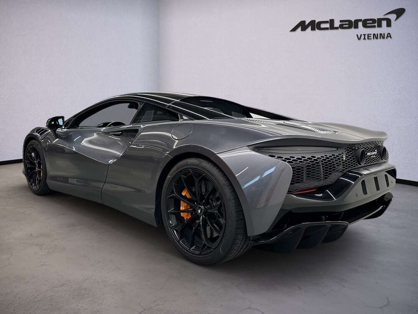 McLaren Artura Black Pack - 2023 - Joinsteer - #3