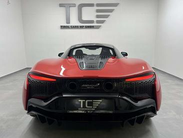 McLaren Artura PHEV — photo 9