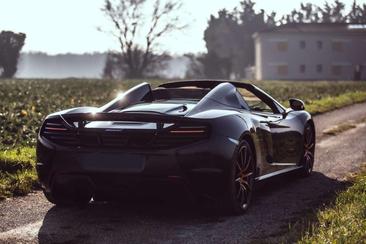 McLaren 650S Spider 3.8L V8 650 CH — photo 7