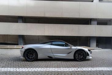 McLaren 720S Performance — photo 2