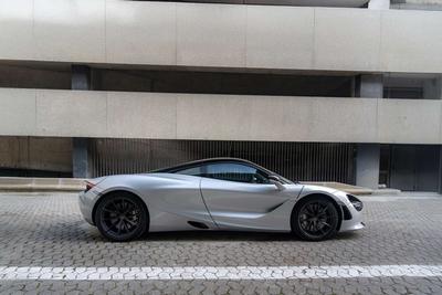 McLaren 720S Performance