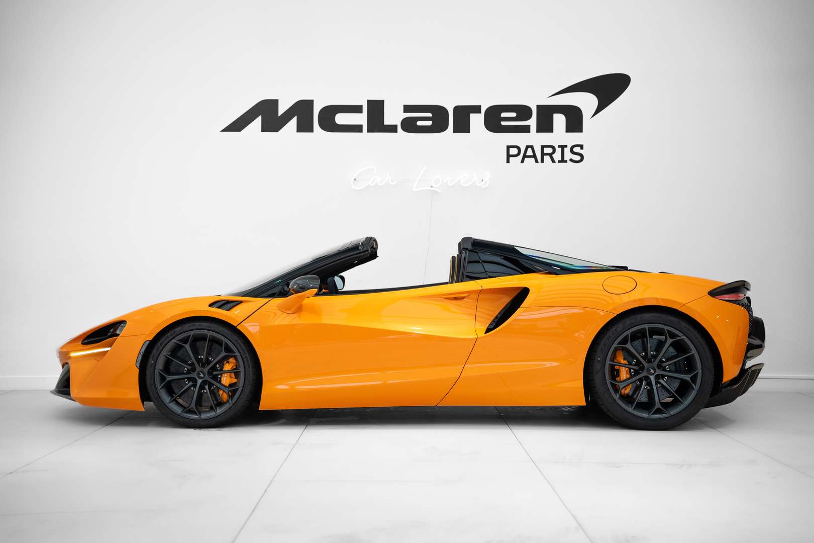 McLaren Artura Spider Orange - 2024 - Joinsteer - #2