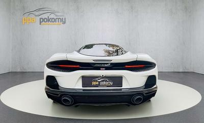 McLaren GT