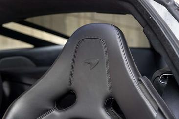 McLaren 720S Performance — photo 20