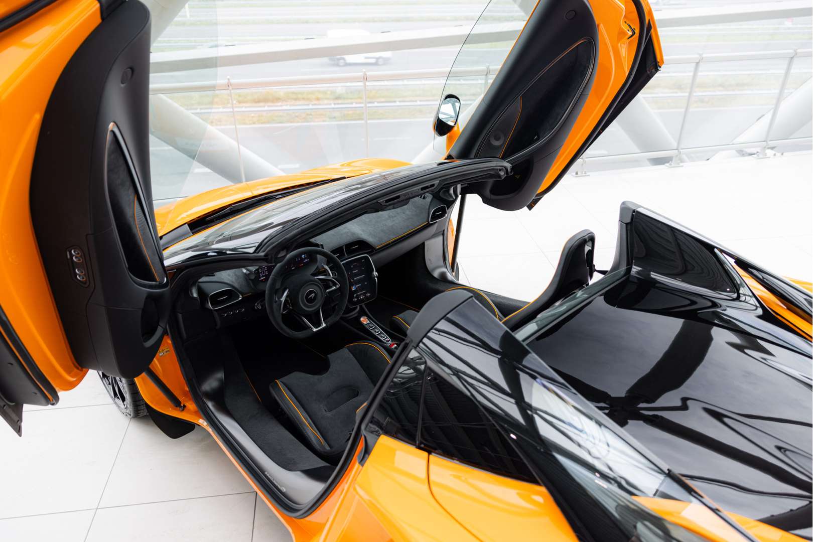 McLaren Artura Spider 3.0 V6 Plug-In Performance - 2024 - Joinsteer - #5