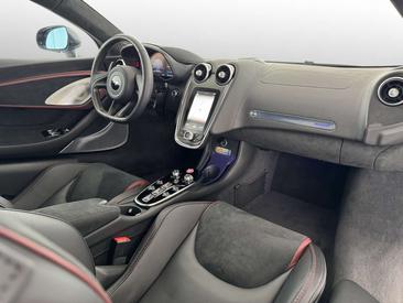 McLaren GT S Performance — photo 9