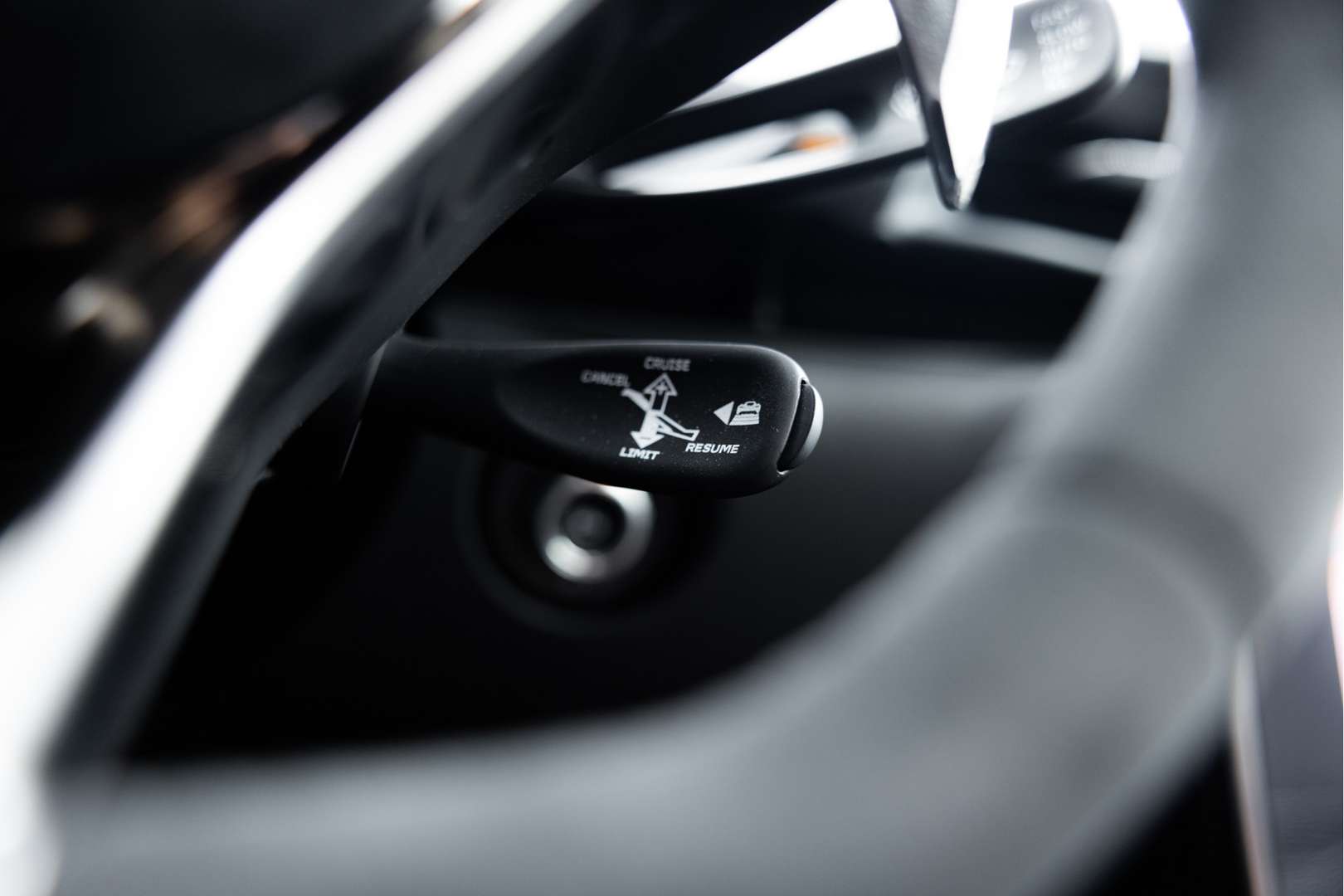 McLaren Artura Spider 3.0 V6 Plug-In Performance - 2024 - Joinsteer - #34