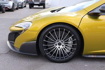 McLaren 675LT Spider — photo 30
