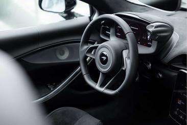 McLaren Artura Spider 3.0 V6 Plug-in Tech Pack — photo 46