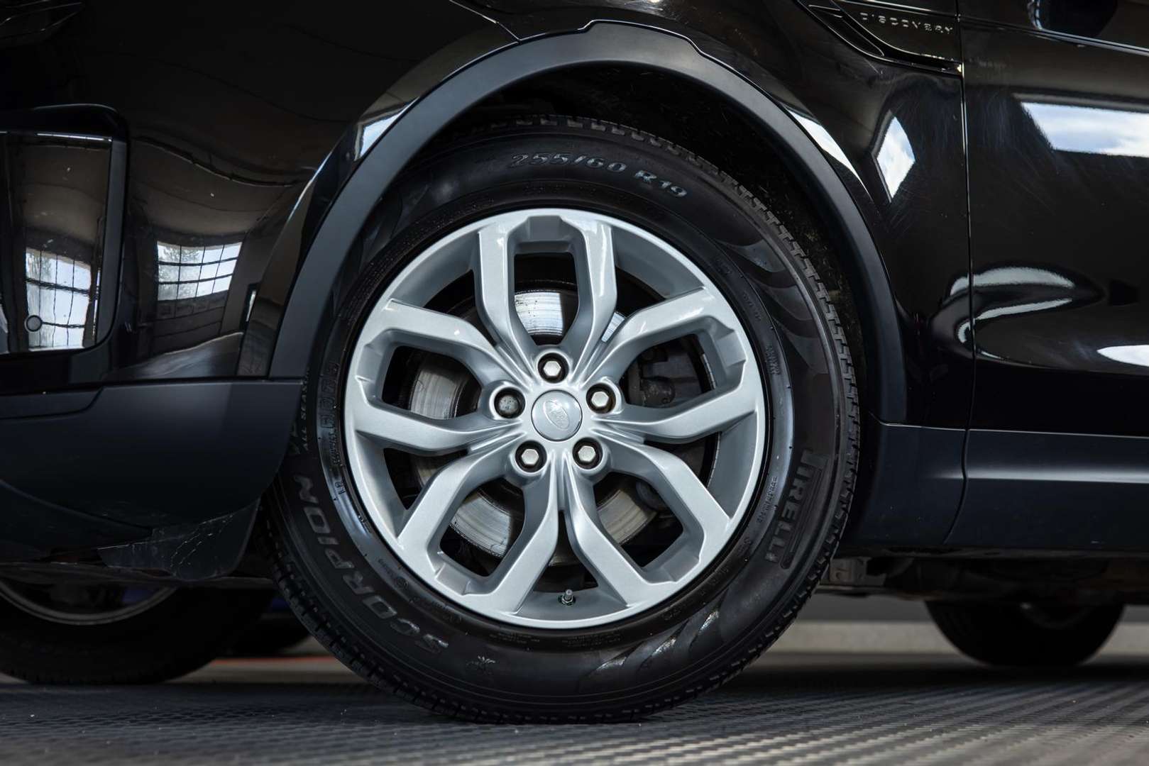 Land Rover Discovery SD4 - 2018 - Joinsteer - #3