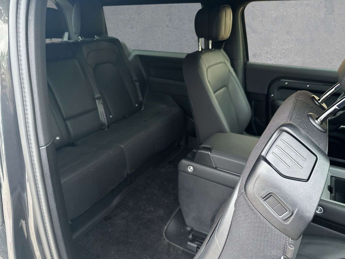 Land Rover Defender 90 P425 X - 2025 - Joinsteer - #5